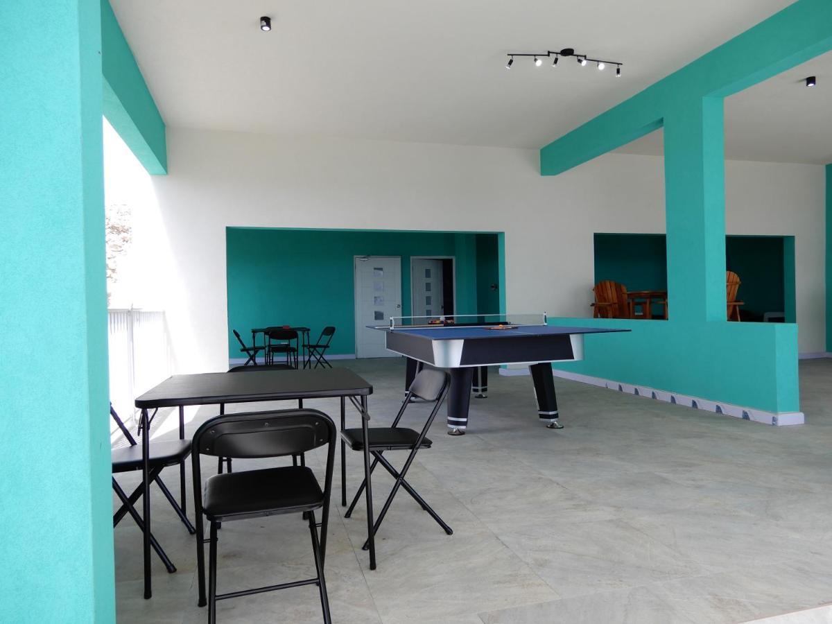 Oistins Bayview Apartments 크리스트 처치 외부 사진