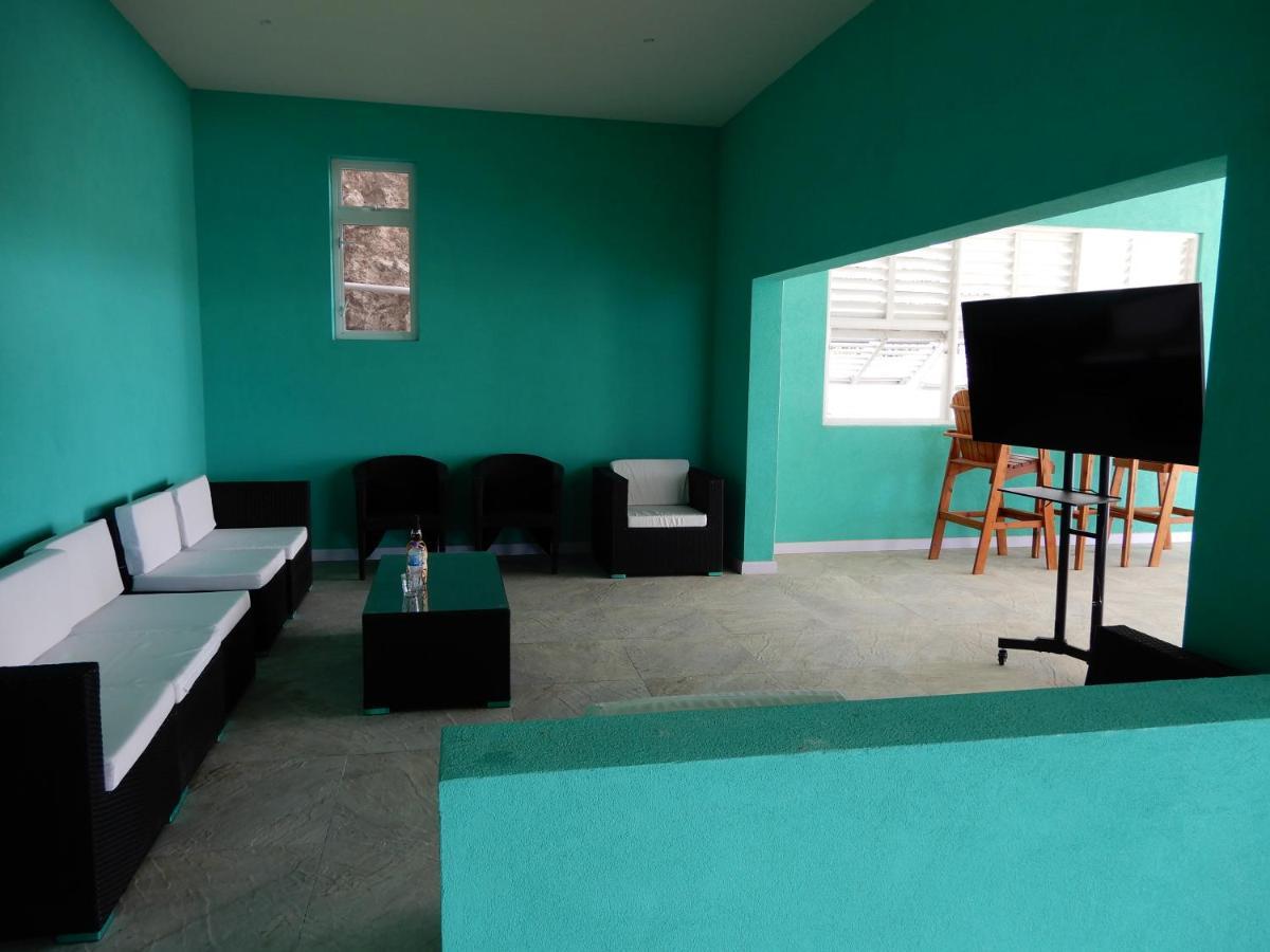 Oistins Bayview Apartments 크리스트 처치 외부 사진